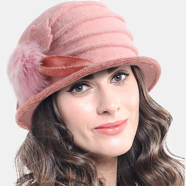 women 1920's hats pink