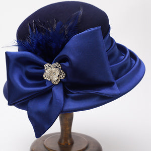 forbusite Stylish Women's Wool Felt Cloche Hat for Winter navy blue