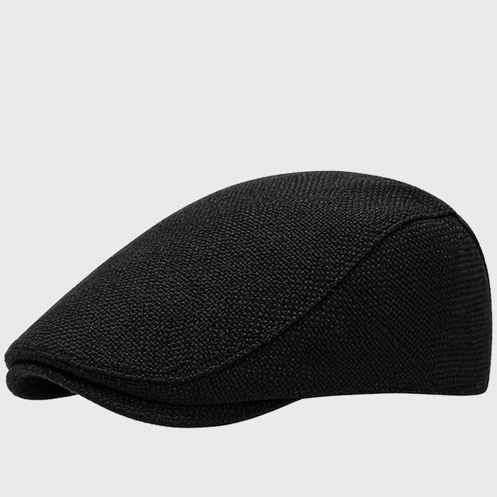 Classic black flat cap with Ivy cap design, crafted from durable cotton fabric. A versatile driving cap for stylish men and women, ideal for all seasons.