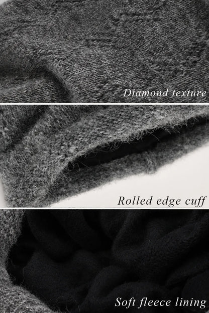 Diamond-knit texture, rolled edge and soft fleece lining details