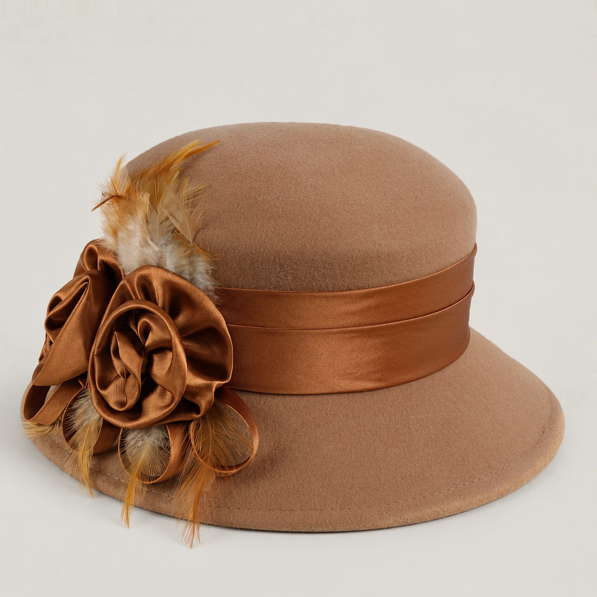Camel Z026H wool hat showing its rounded crown, ribbon band and curved brim