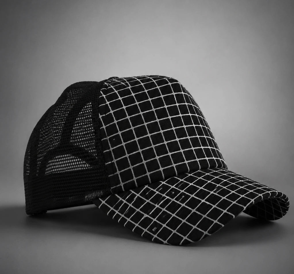 Mesh back detail breathable structured trucker cap